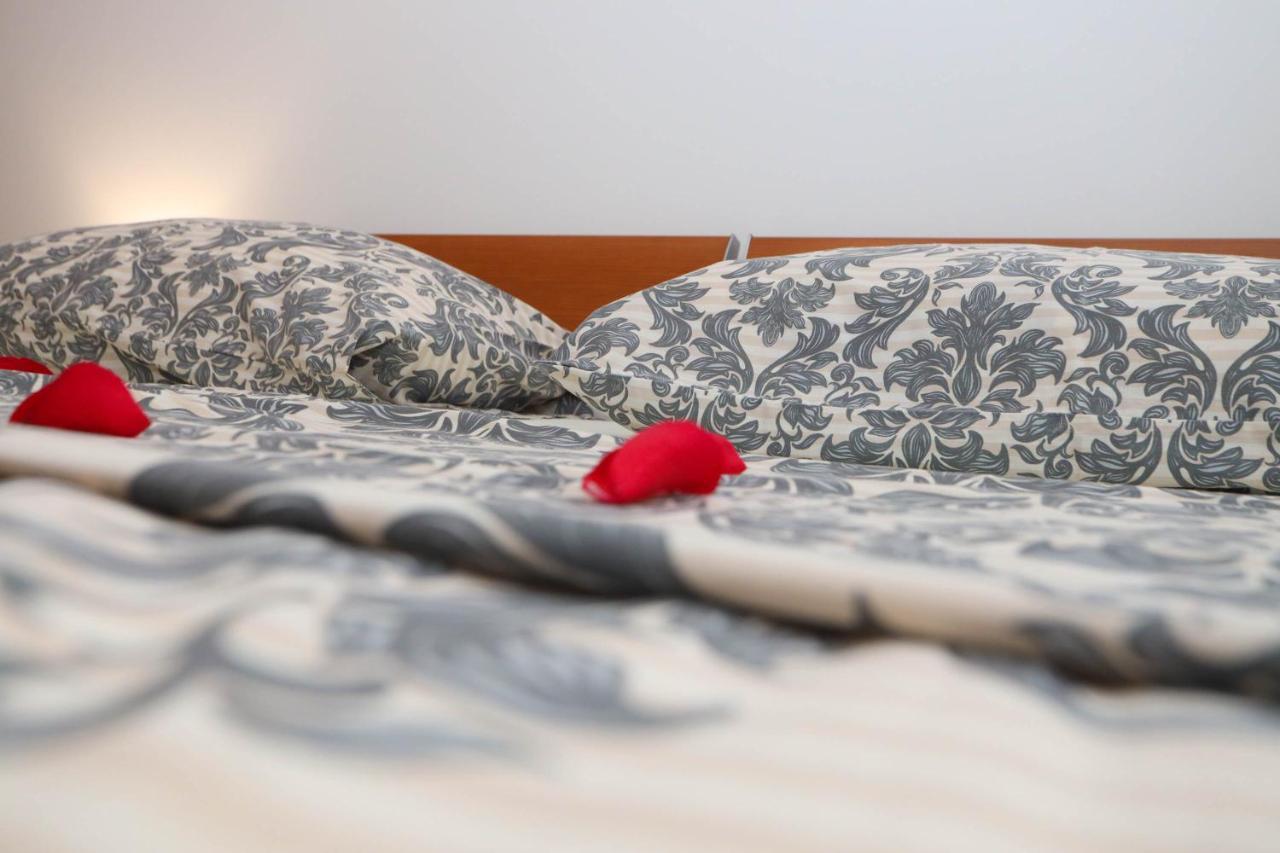 Apartman Petra 마카르스카 외부 사진